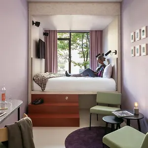 https://hotel-unplugged.ihotelsrotterdam.com