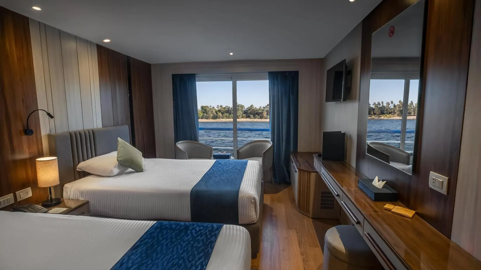 Renaissance Nile Cruise - Every Saturday From Luxor To Aswan For 4 Nights , And Every Wednesday From Aswan To Luxor For 3 Nights Otel